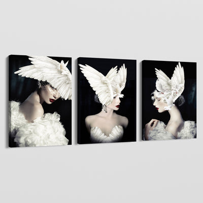 EXQUISITE PLUMES CANVAS