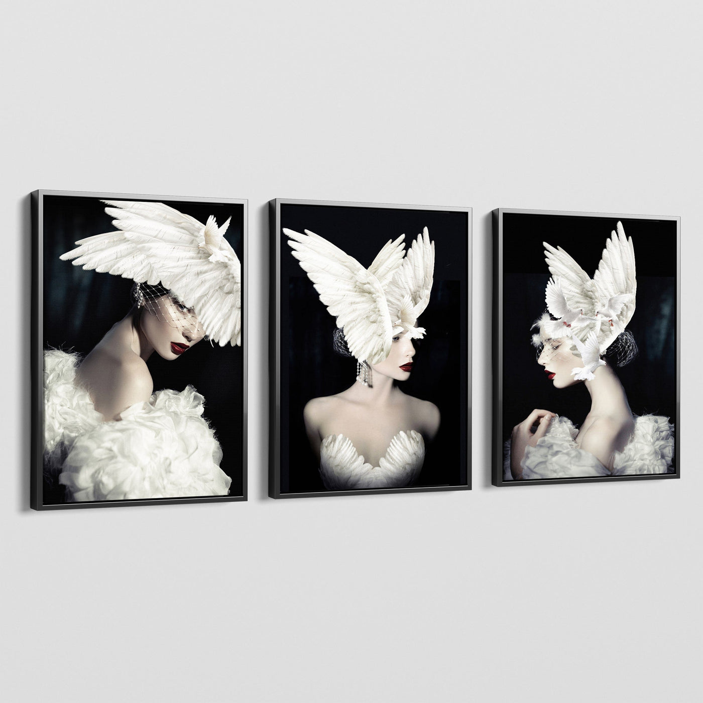 EXQUISITE PLUMES CANVAS