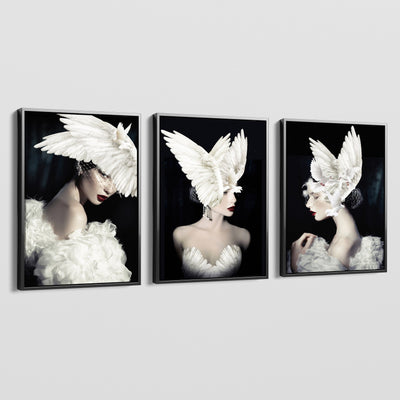 EXQUISITE PLUMES CANVAS