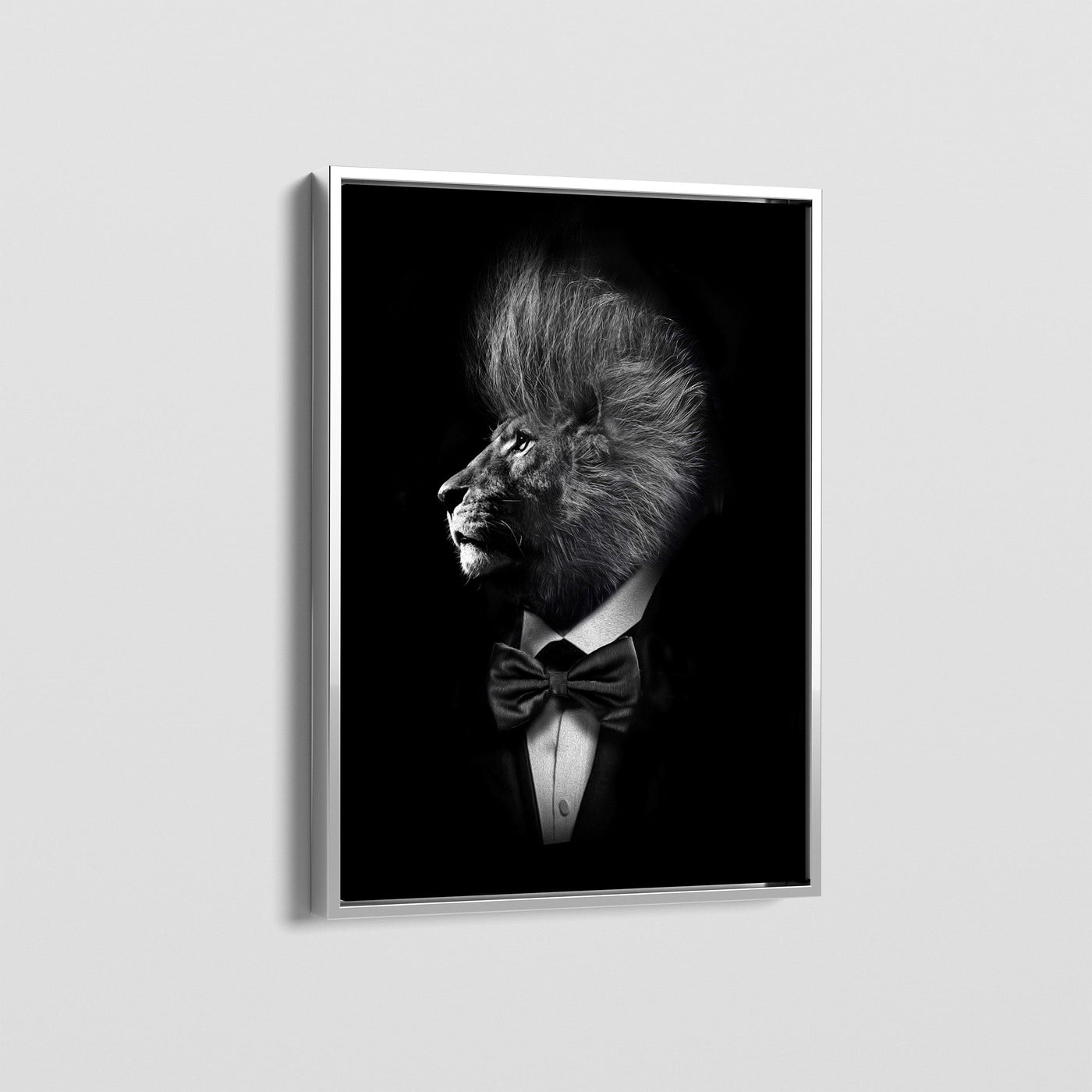 CLASSY LION CANVAS