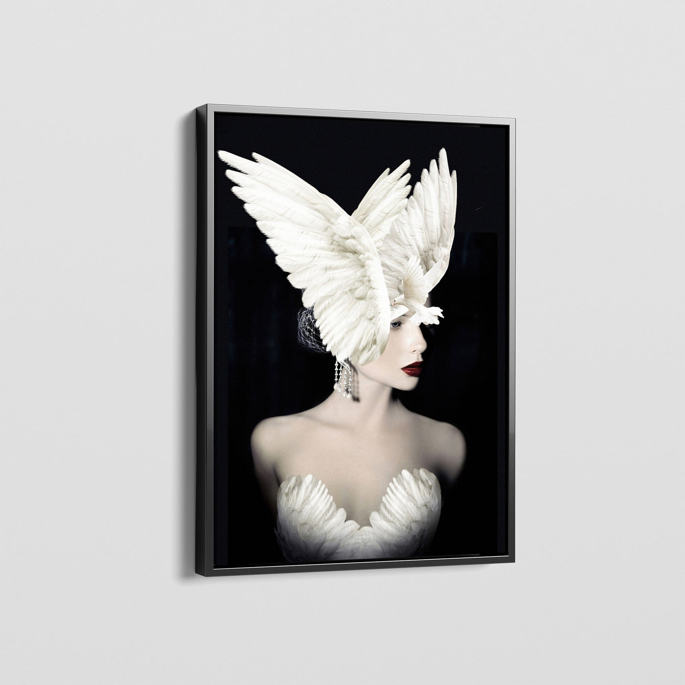 EXQUISITE PLUMES CANVAS