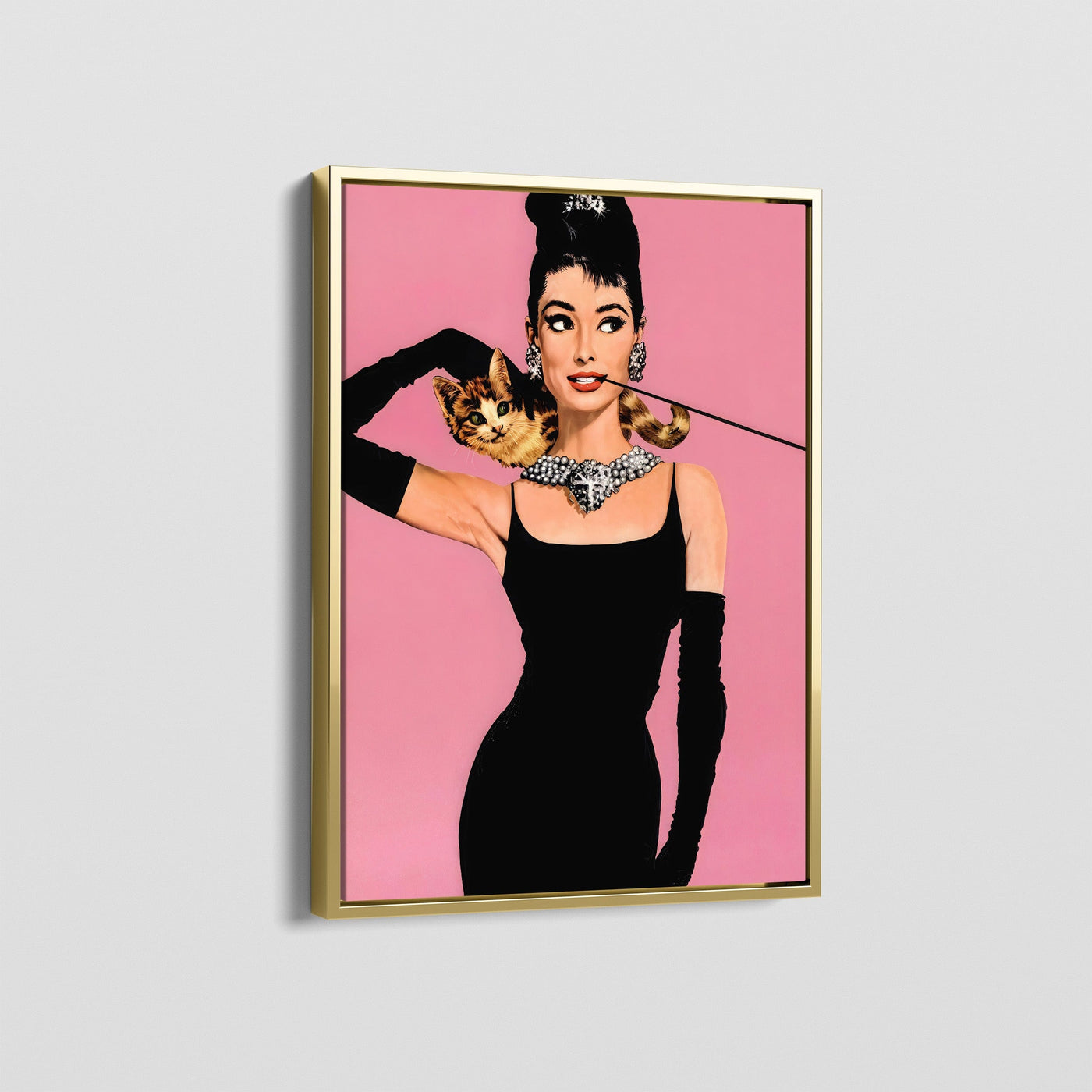 FRISKY AUDREY CANVAS