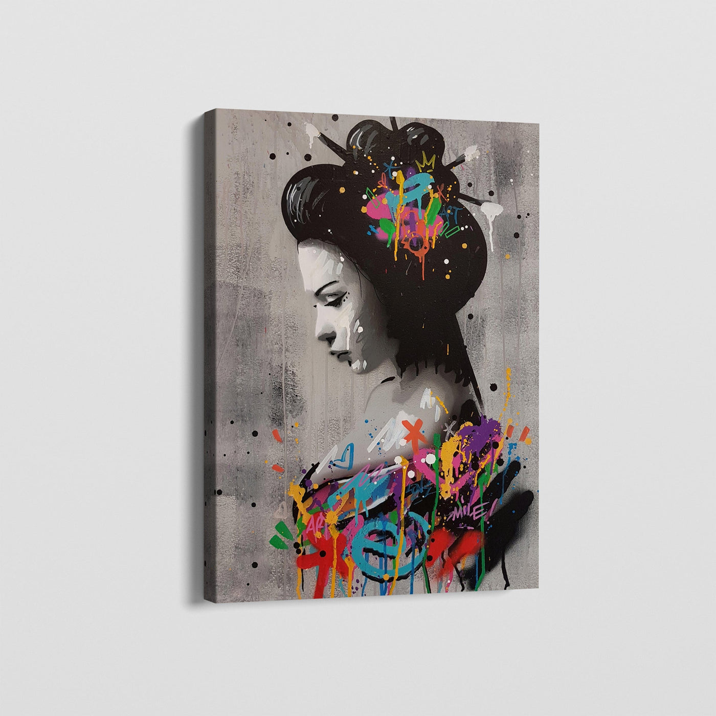 GRAFFITI ASIAN WOMAN CANVAS